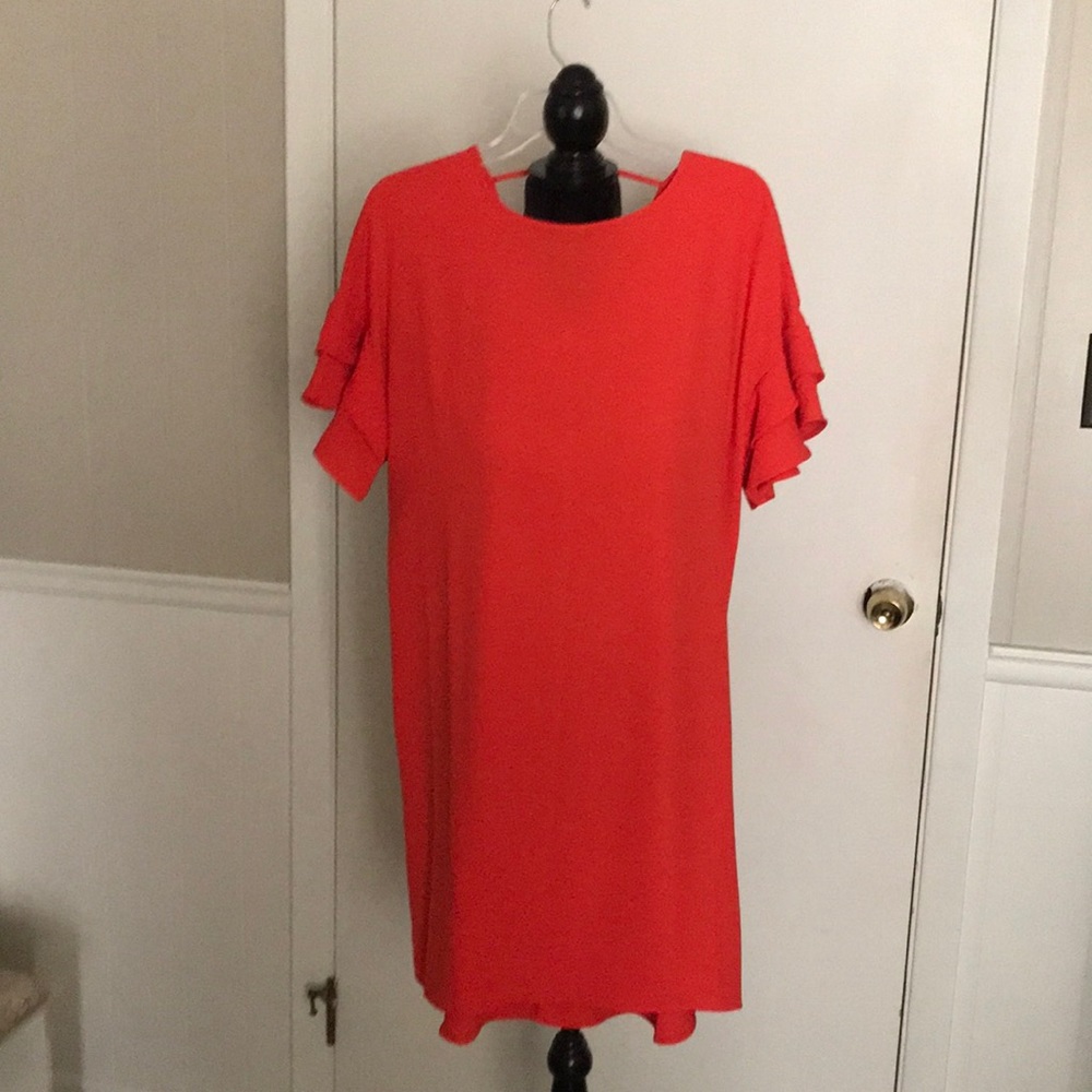 Closet Clean Out!! $10 Brand new, Deep coral dress Size M